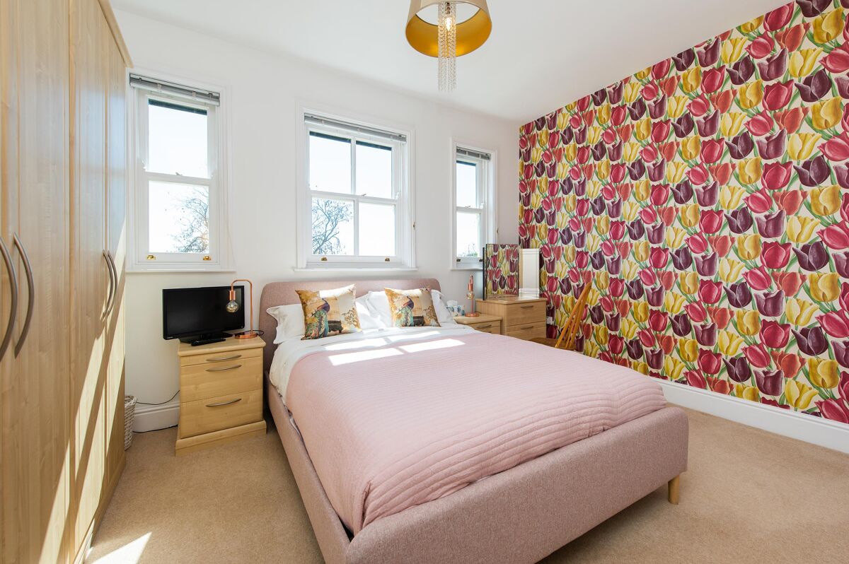 house for sale in High Street, Kenilworth, Warwickshire, CV8