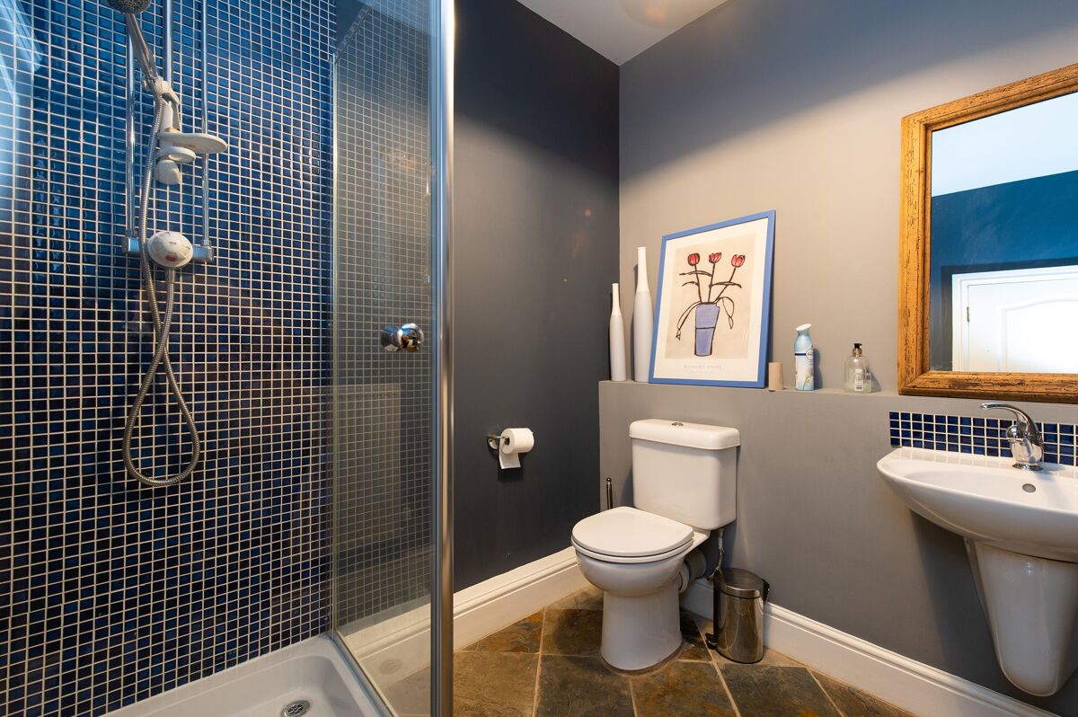 house for sale in High Street, Kenilworth, Warwickshire, CV8