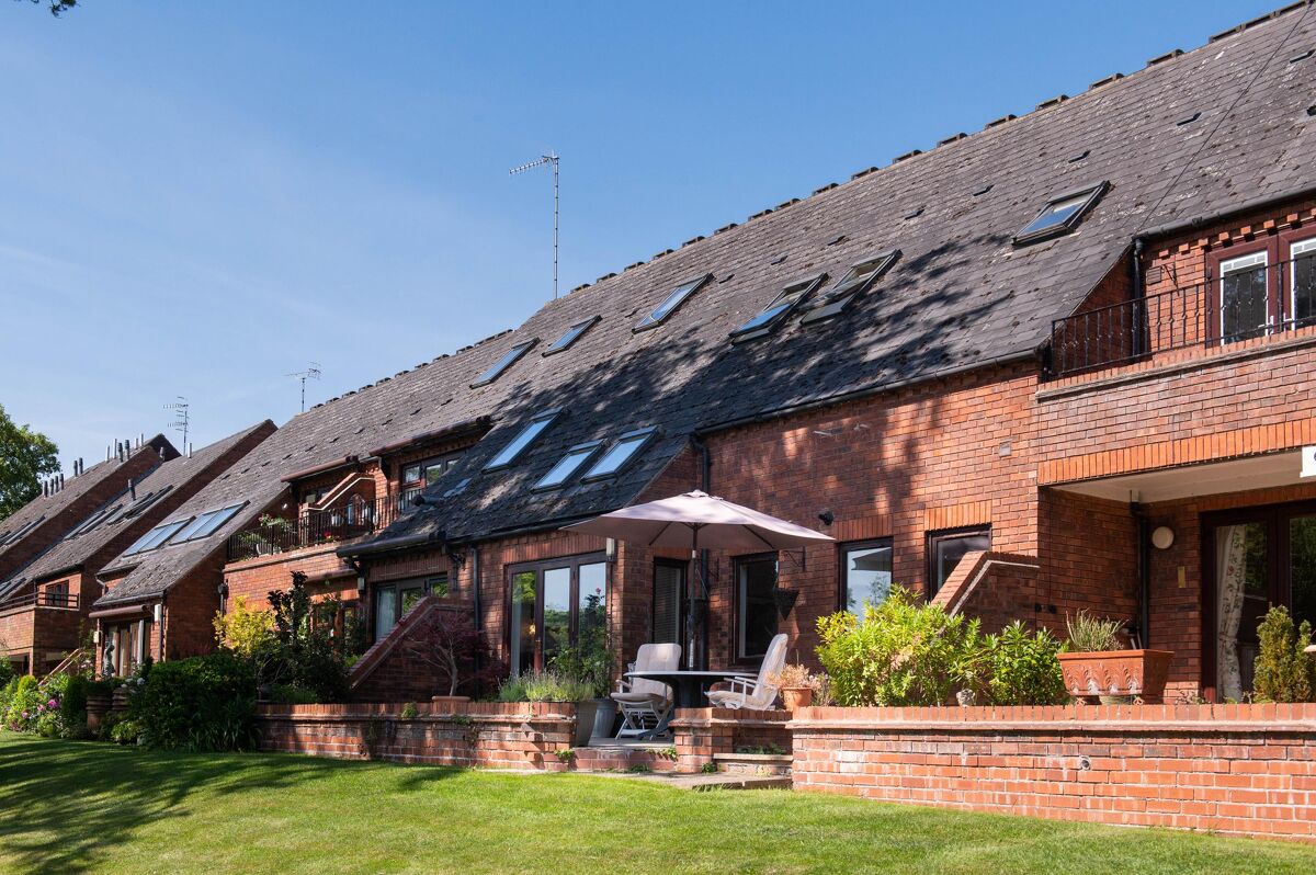 apartment for sale in Avonside, StratforduponAvon, Warwickshire, CV37