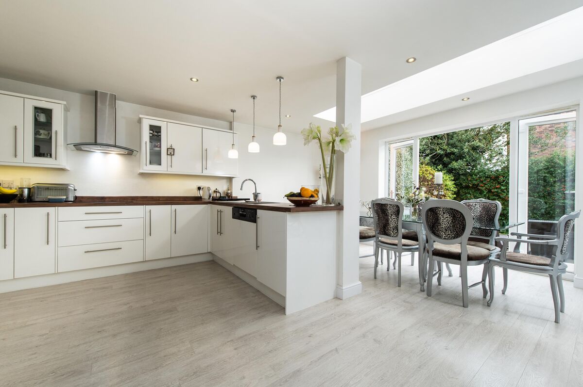 house for sale in Evesham Road, StratforduponAvon, Warwickshire, CV37