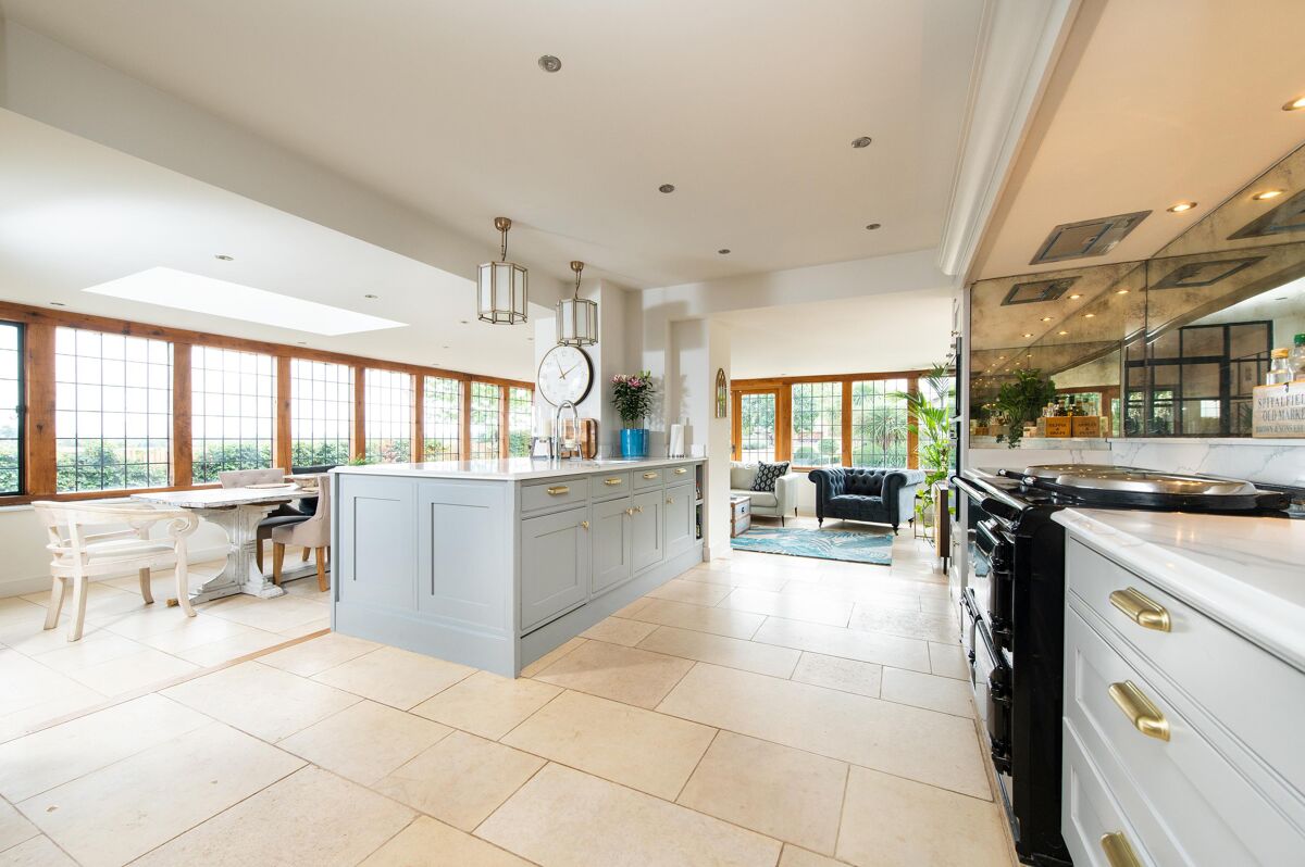 house for sale in Pimlico Lane, Alveston, StratforduponAvon