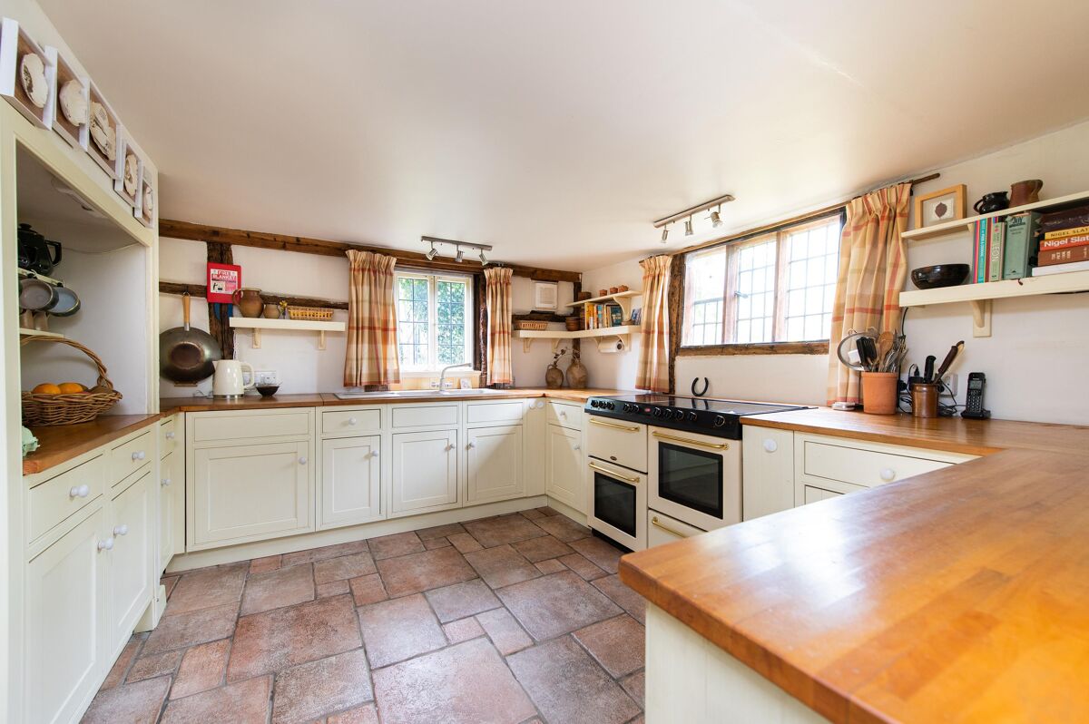 house for sale in Tavern Lane, Shottery, StratforduponAvon