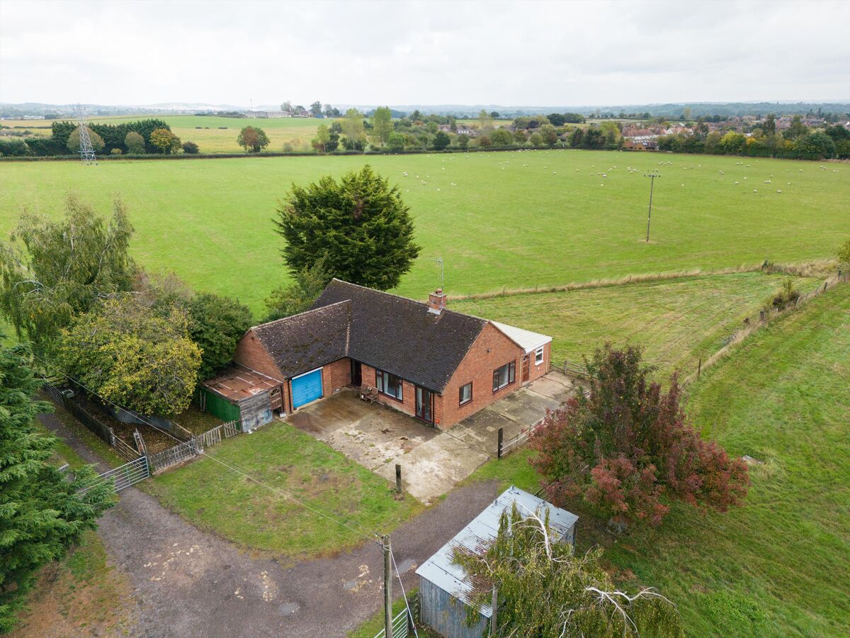 house for sale in Leys Road, Harvington, Worcestershire, WR11