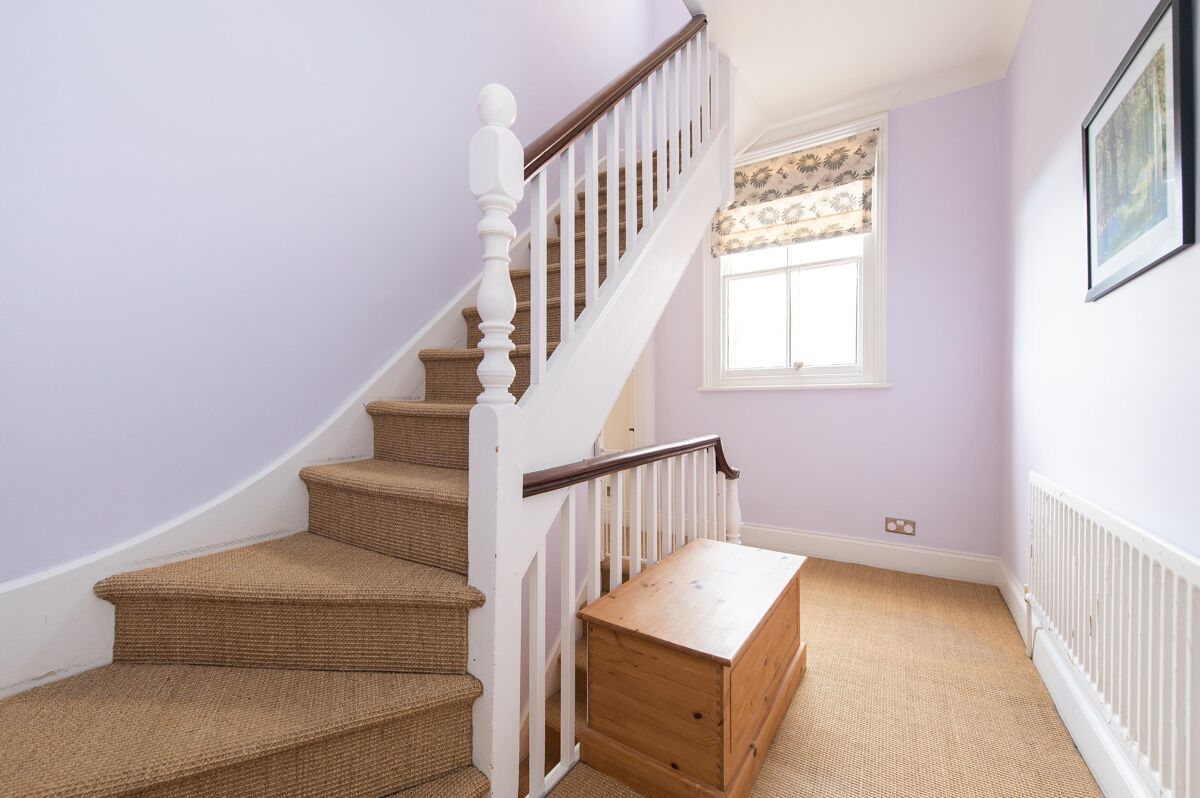house for sale in Beauchamp Hill, Royal Leamington Spa, Warwickshire