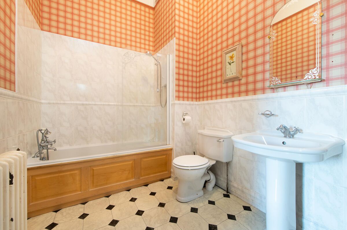 house for sale in Norton Grange, Little Warwick, Warwickshire