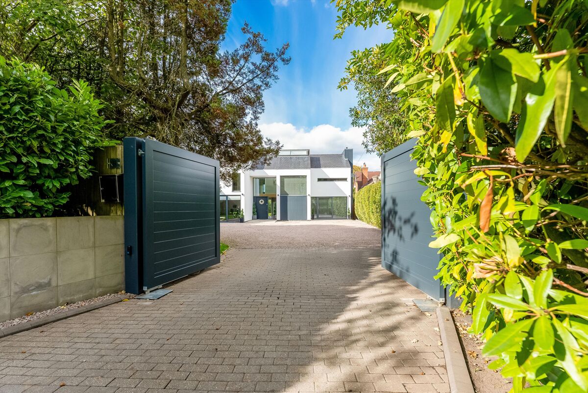 house for sale in Malthouse Lane, Earlswood, Solihull, Warwickshire