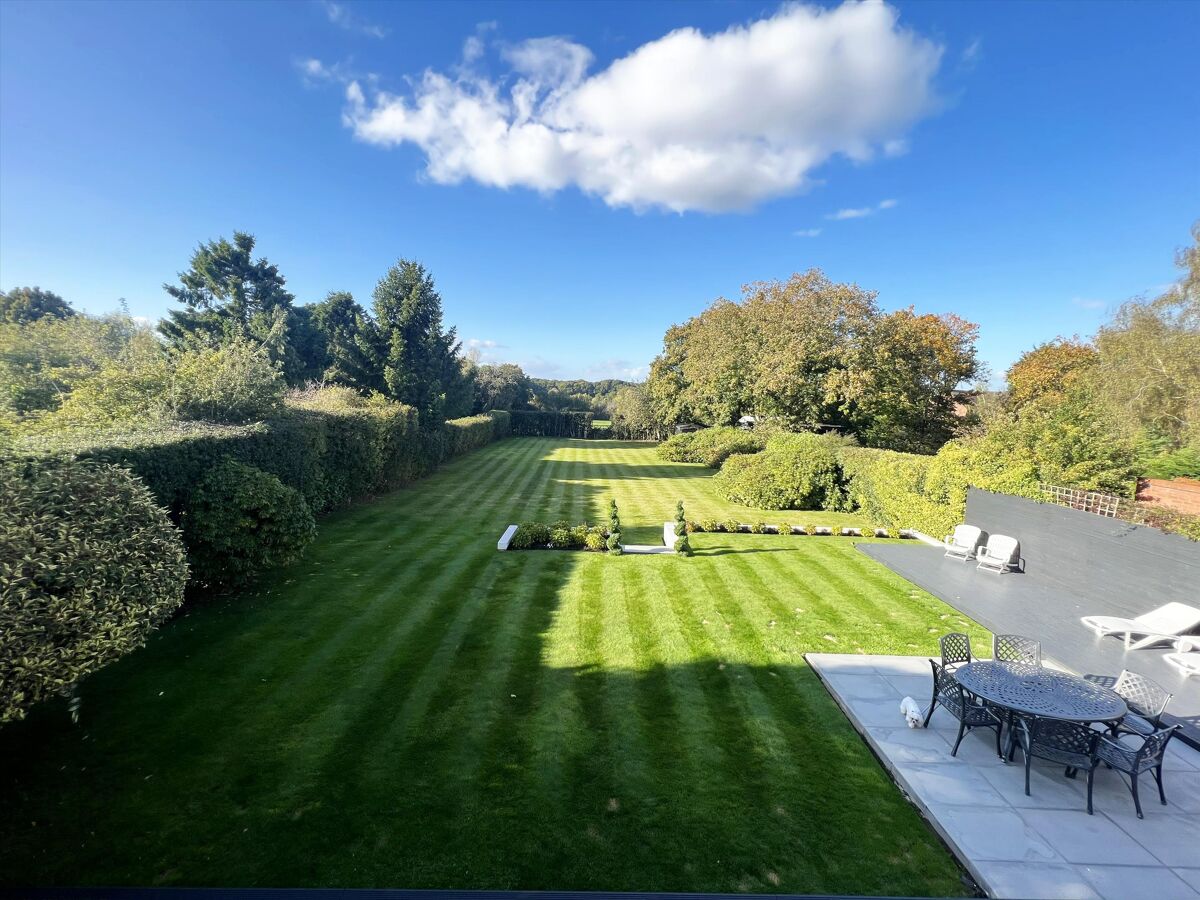 house for sale in Malthouse Lane, Earlswood, Solihull, Warwickshire, B94 STR012267843 Knight