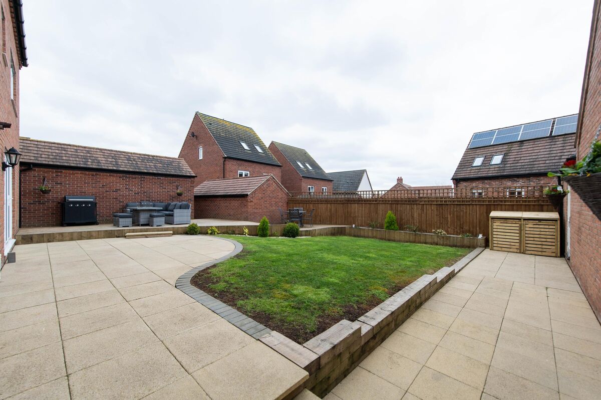 house for sale in Badgers Way, StratforduponAvon