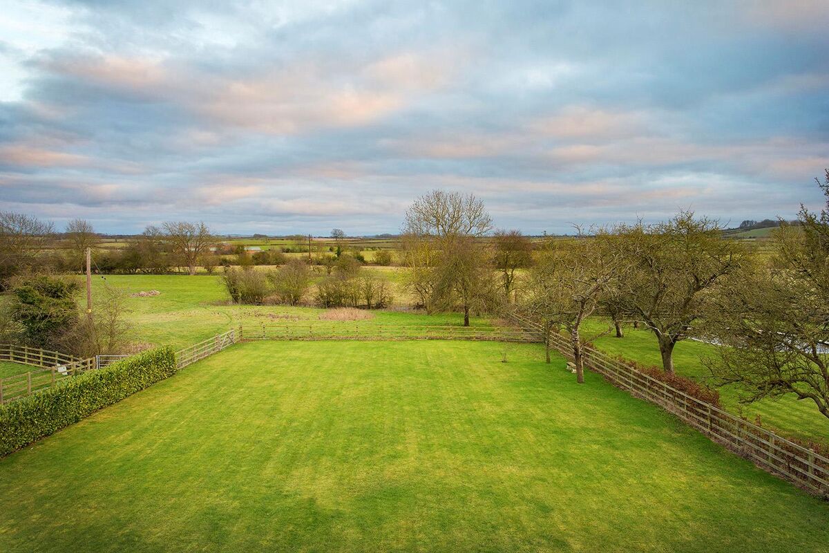 house for sale in Admington, ShipstononStour, Warwickshire, CV36