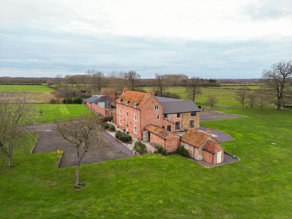 Image of Caldecote Farm, Calcutt Lane, Rugby, Warwickshire, CV23