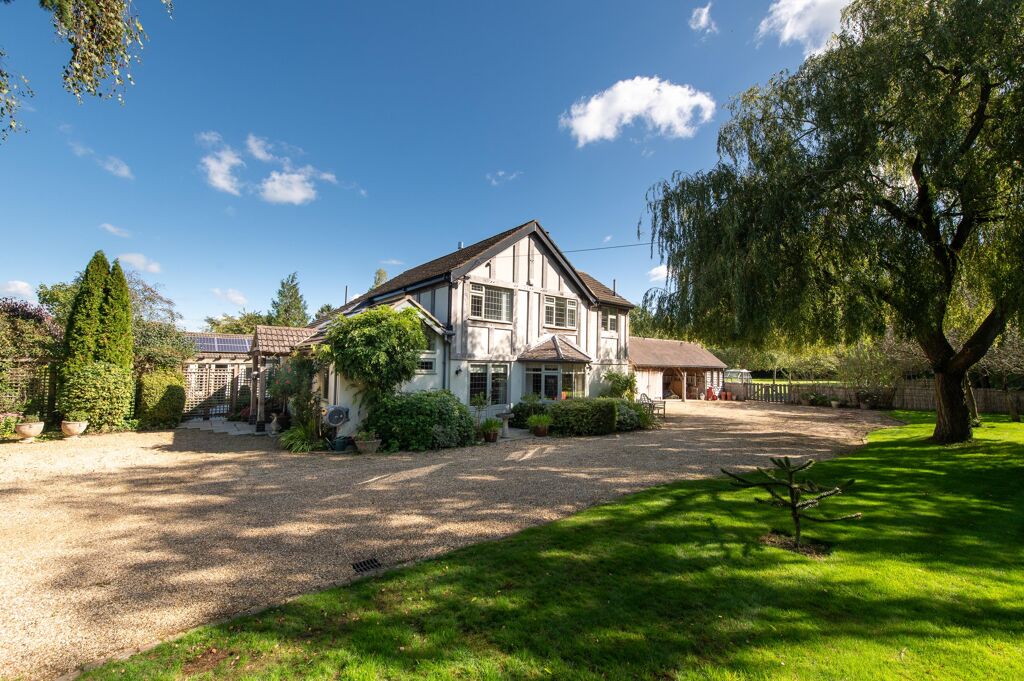 Image of Oldwich Lane East, Fen End, Kenilworth, Warwickshire, CV8