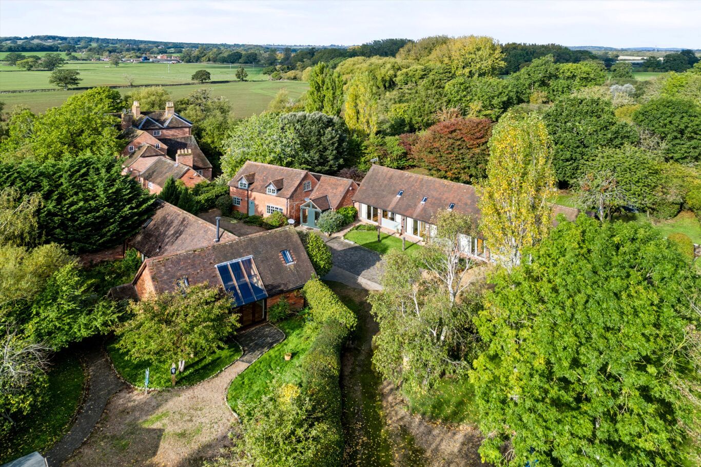 Image of Coughton Fields Lane, Coughton, Alcester, Warwickshire B49