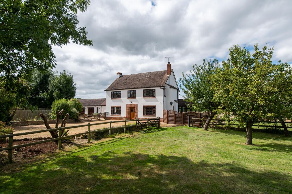 Image of Campden Road, Lower Quinton, Stratford-upon-Avon, Warwickshire, CV37