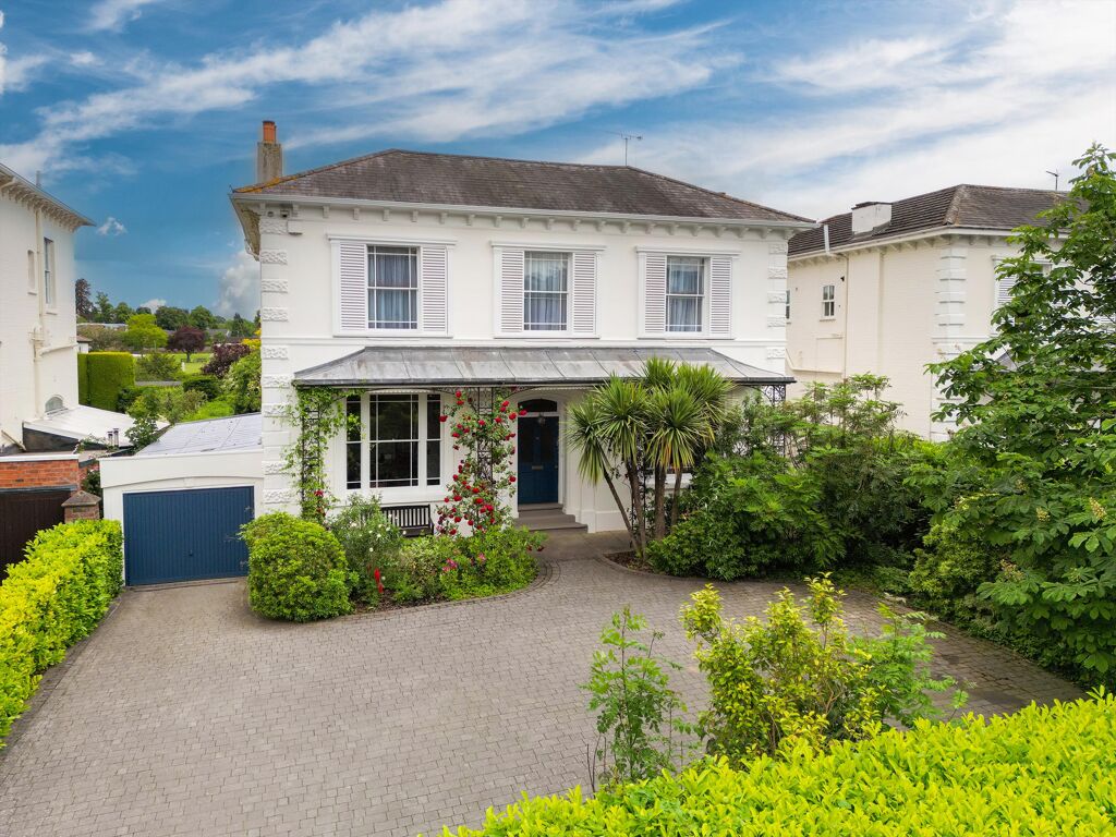 Image of Kenilworth Road, Leamington Spa, Warwickshire, CV32