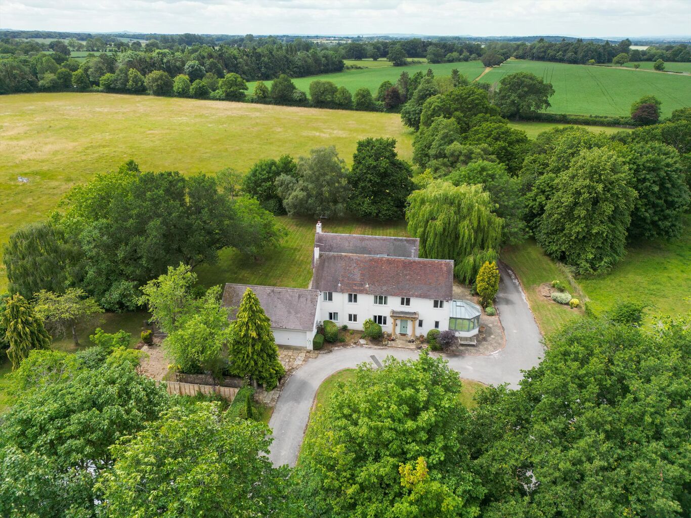 Image of Hurdiss Farmhouse, Hurdiss Estate, Harbury, Leamington Spa, Warwickshire CV33