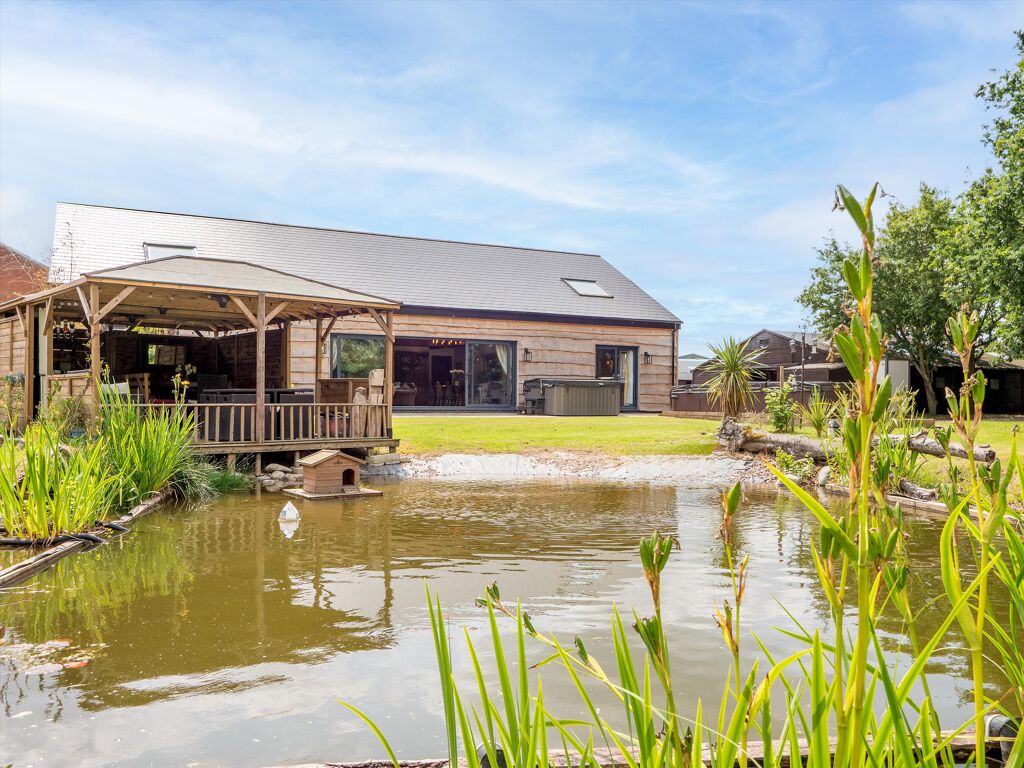 Image of Mousley End, Hatton, Warwickshire, CV35