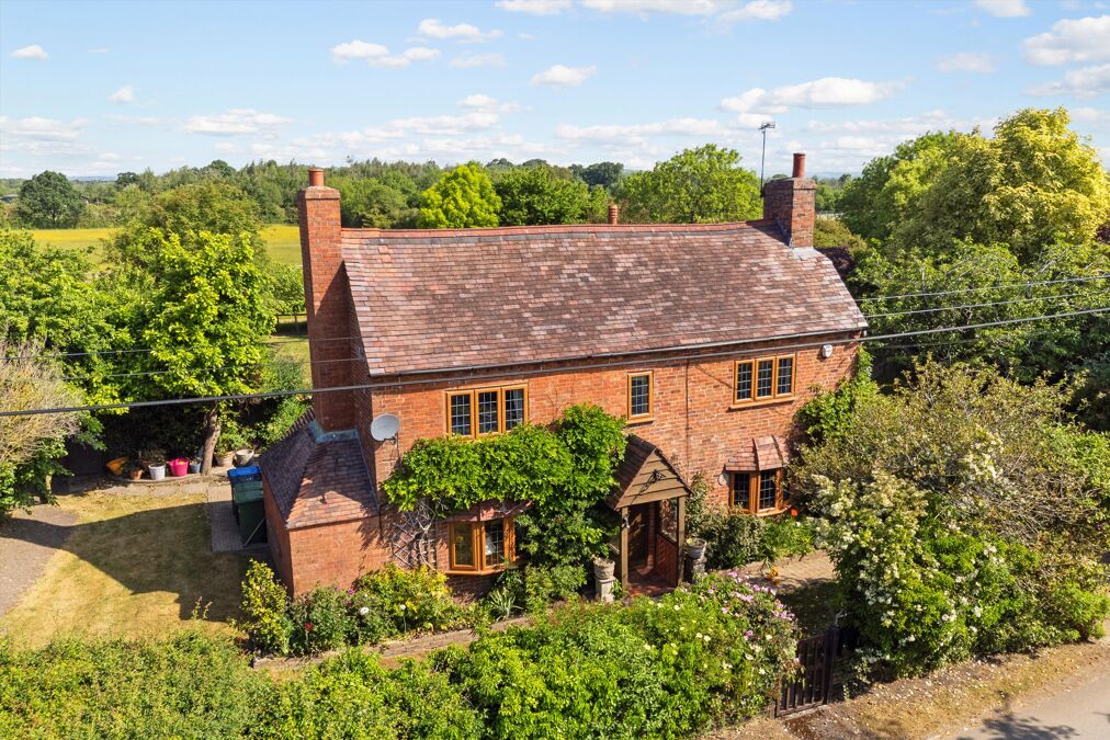 Image of Alne Hills, Great Alne, Alcester, Warwickshire, B49