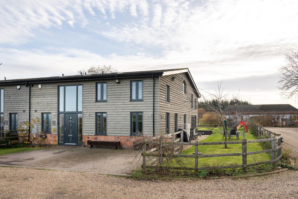 Image of Priory Lane, Broad Marston, Stratford-upon-Avon, Warwickshire, CV37