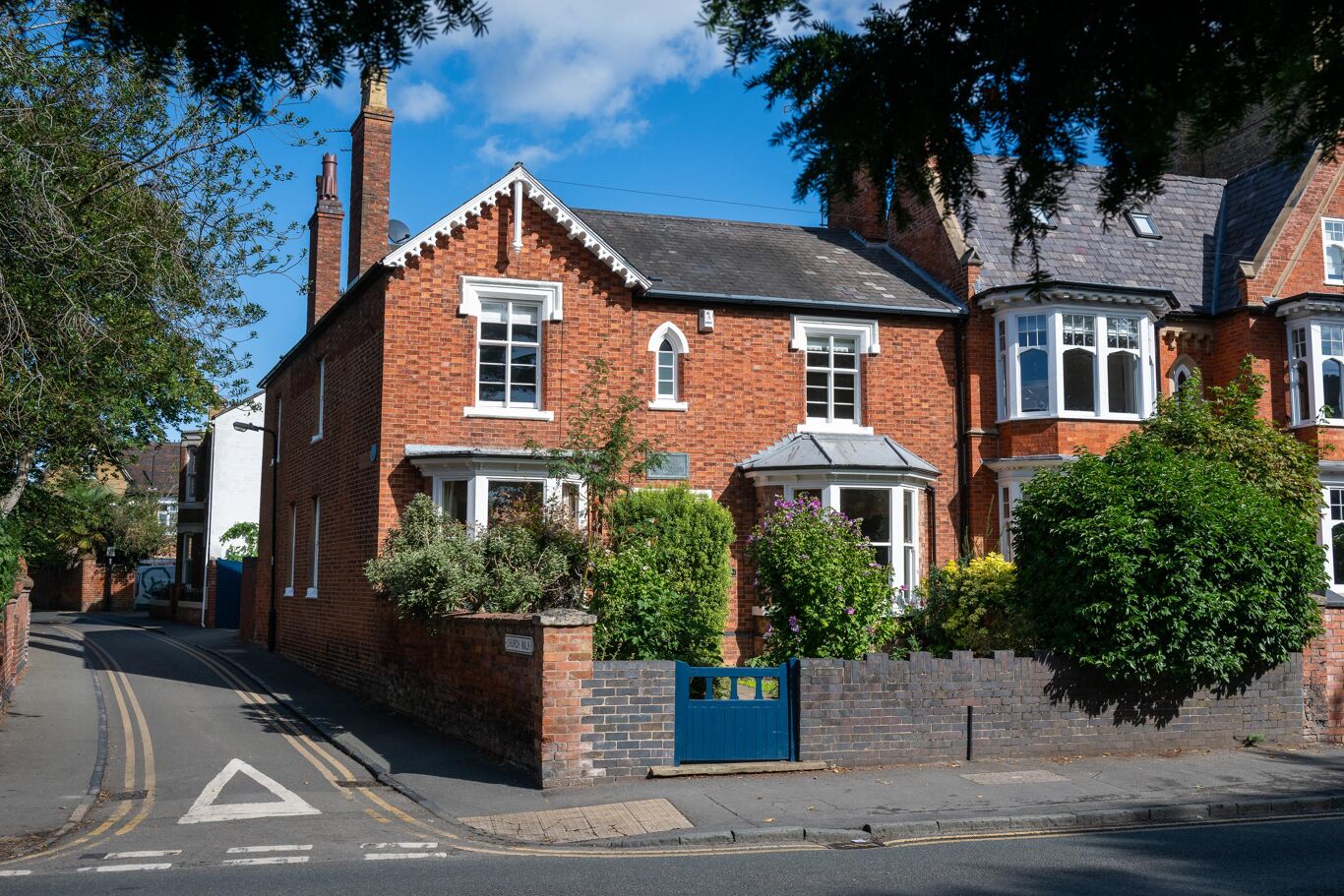 Image of Hillmorton Road, Rugby, Warwickshire CV22