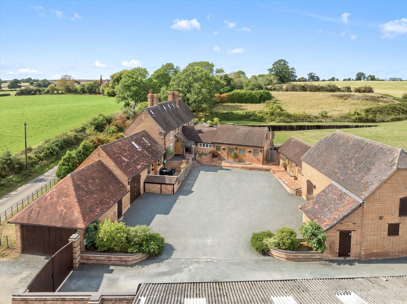 Image of Heath End, Snitterfield, Stratford-upon-Avon, Warwickshire CV37