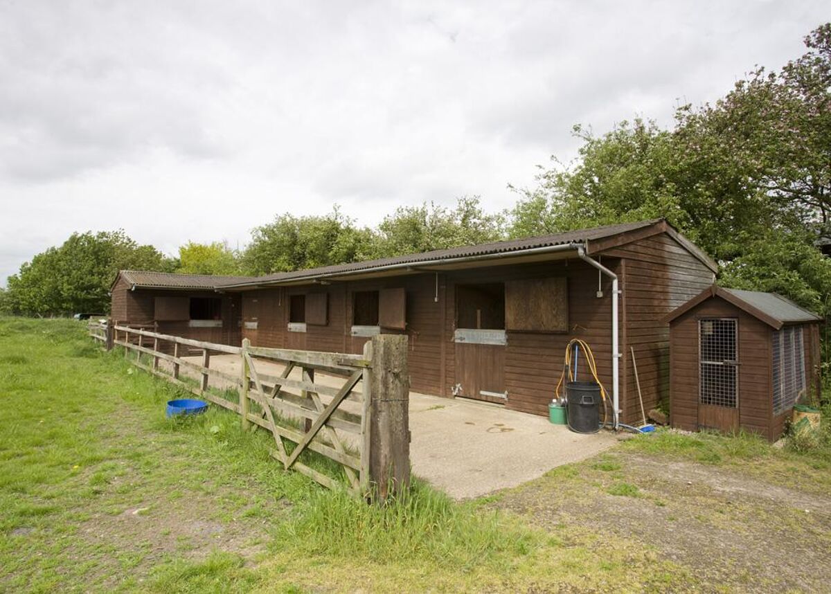 house for sale in Broadwell, Nr Southam, Warwickshire STR080464