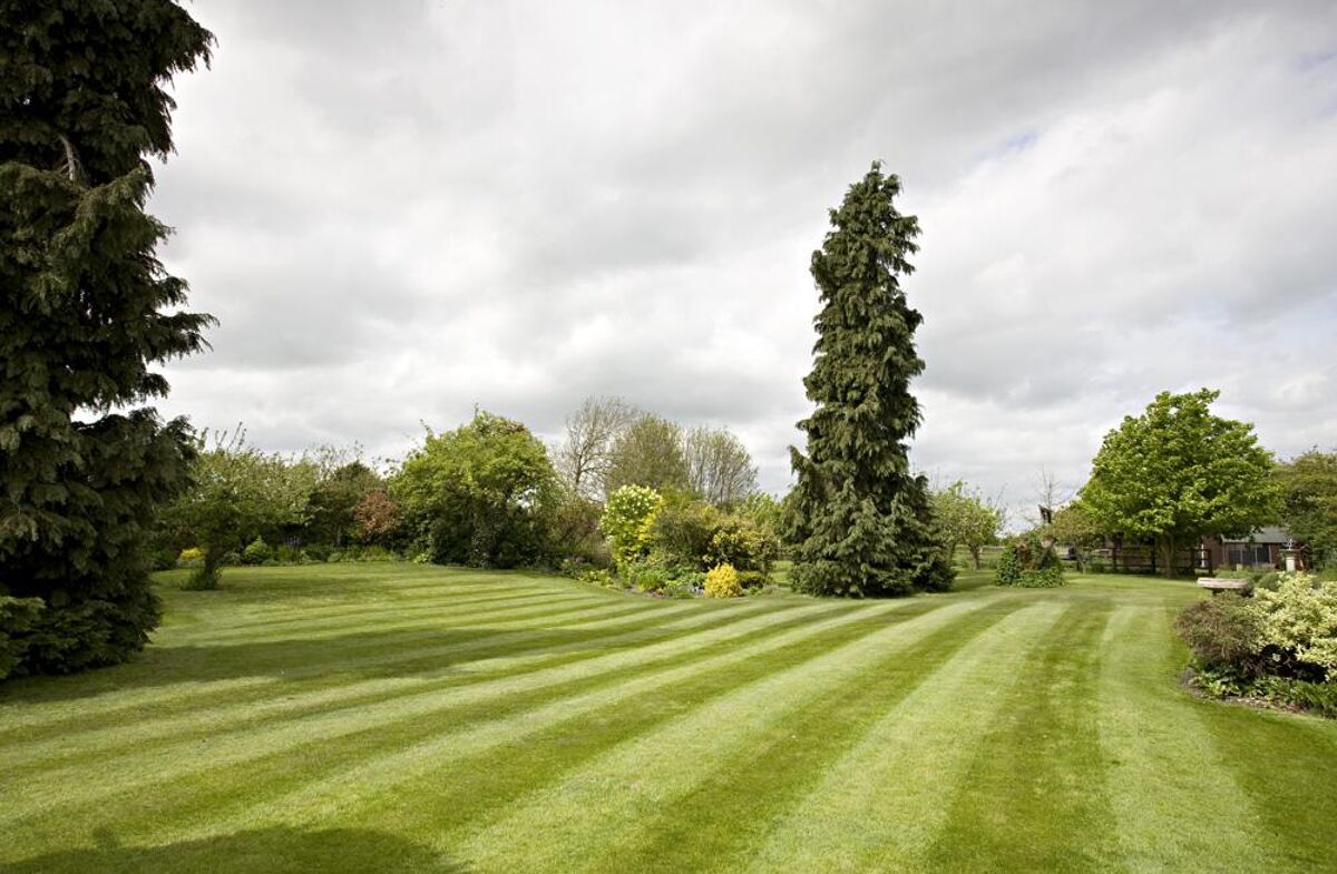 house for sale in Broadwell, Nr Southam, Warwickshire STR080464