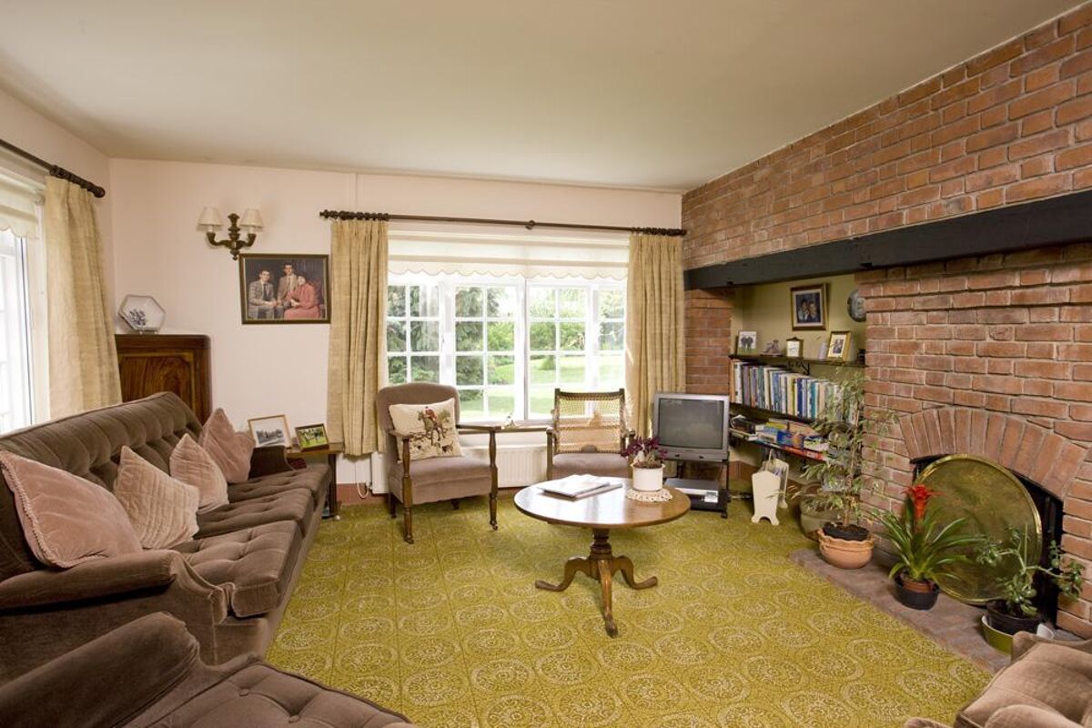 house for sale in Broadwell, Nr Southam, Warwickshire STR080464