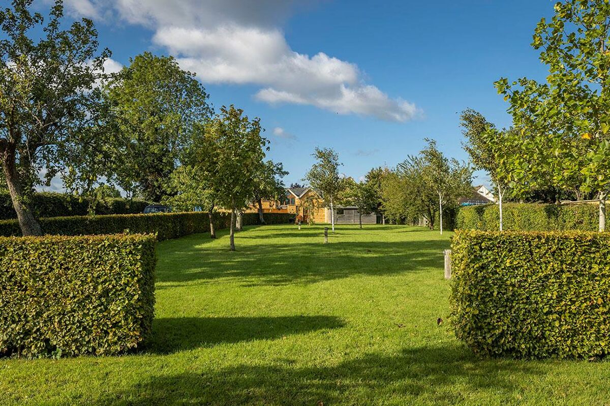 house for sale in Springfield Lane, Broadway, Worcestershire, WR12 STR090167 Knight Frank