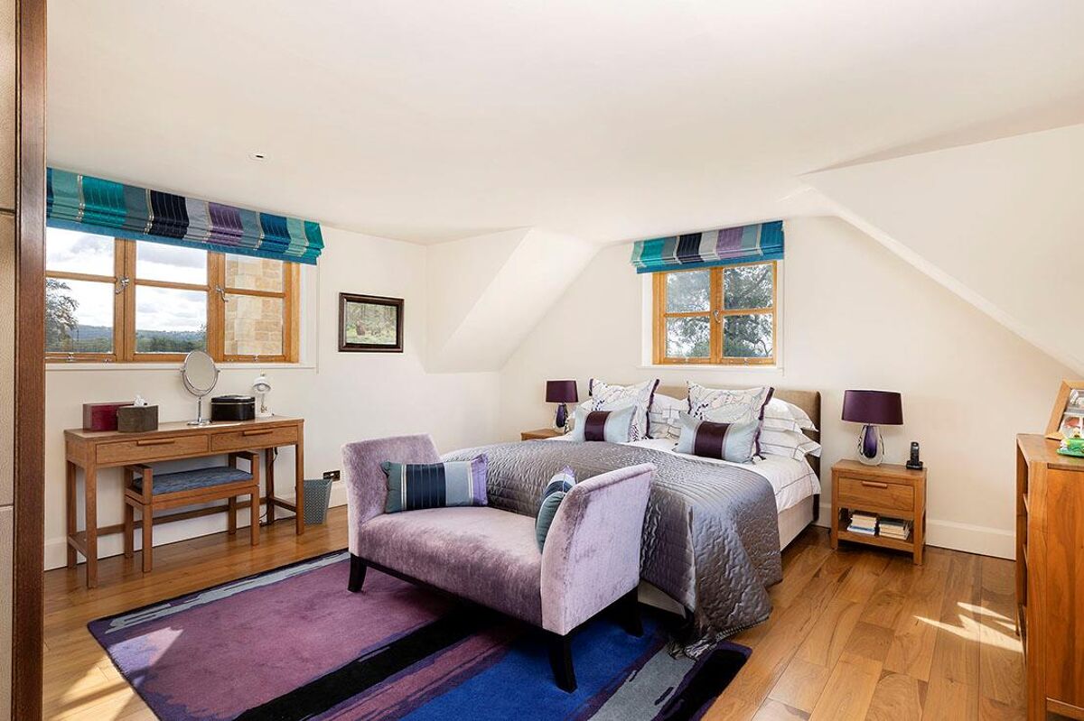 house for sale in Springfield Lane, Broadway, Worcestershire, WR12 STR090167 Knight Frank