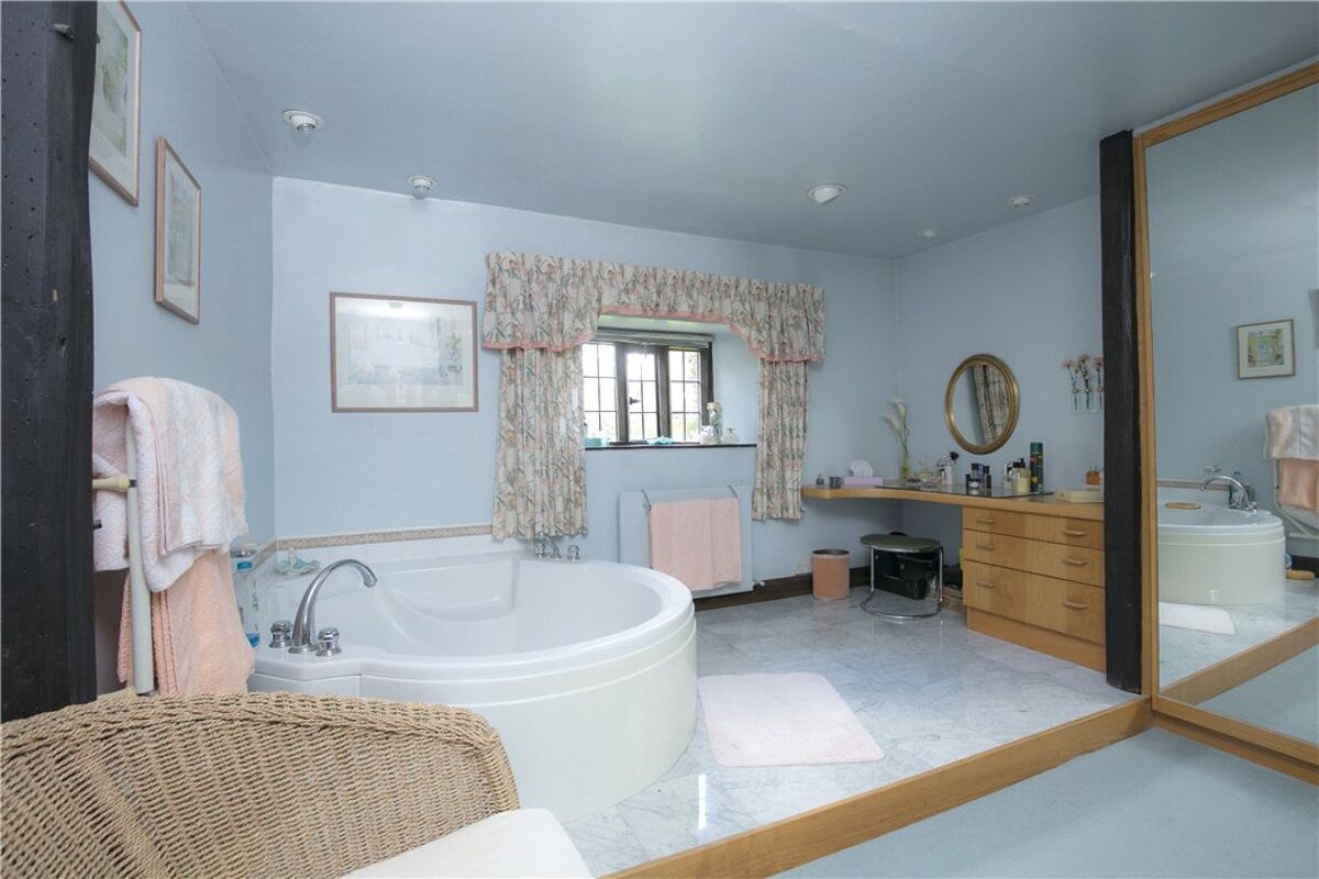 house for sale in Armscote, StratforduponAvon, Warwickshire, CV37