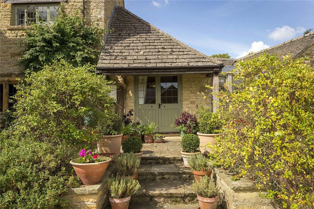 house for sale in BartonontheHeath, MoretoninMarsh, Warwickshire