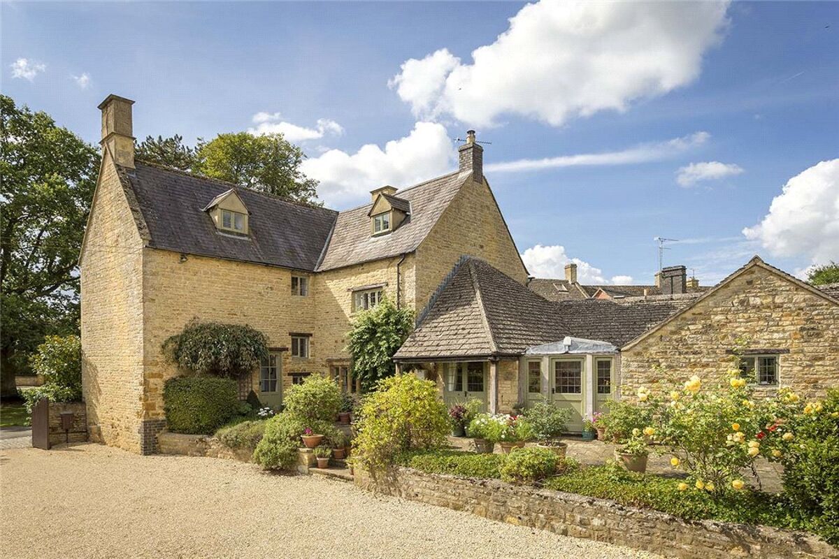 house for sale in BartonontheHeath, MoretoninMarsh, Warwickshire