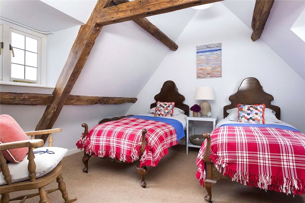 house for sale in BartonontheHeath, MoretoninMarsh, Warwickshire