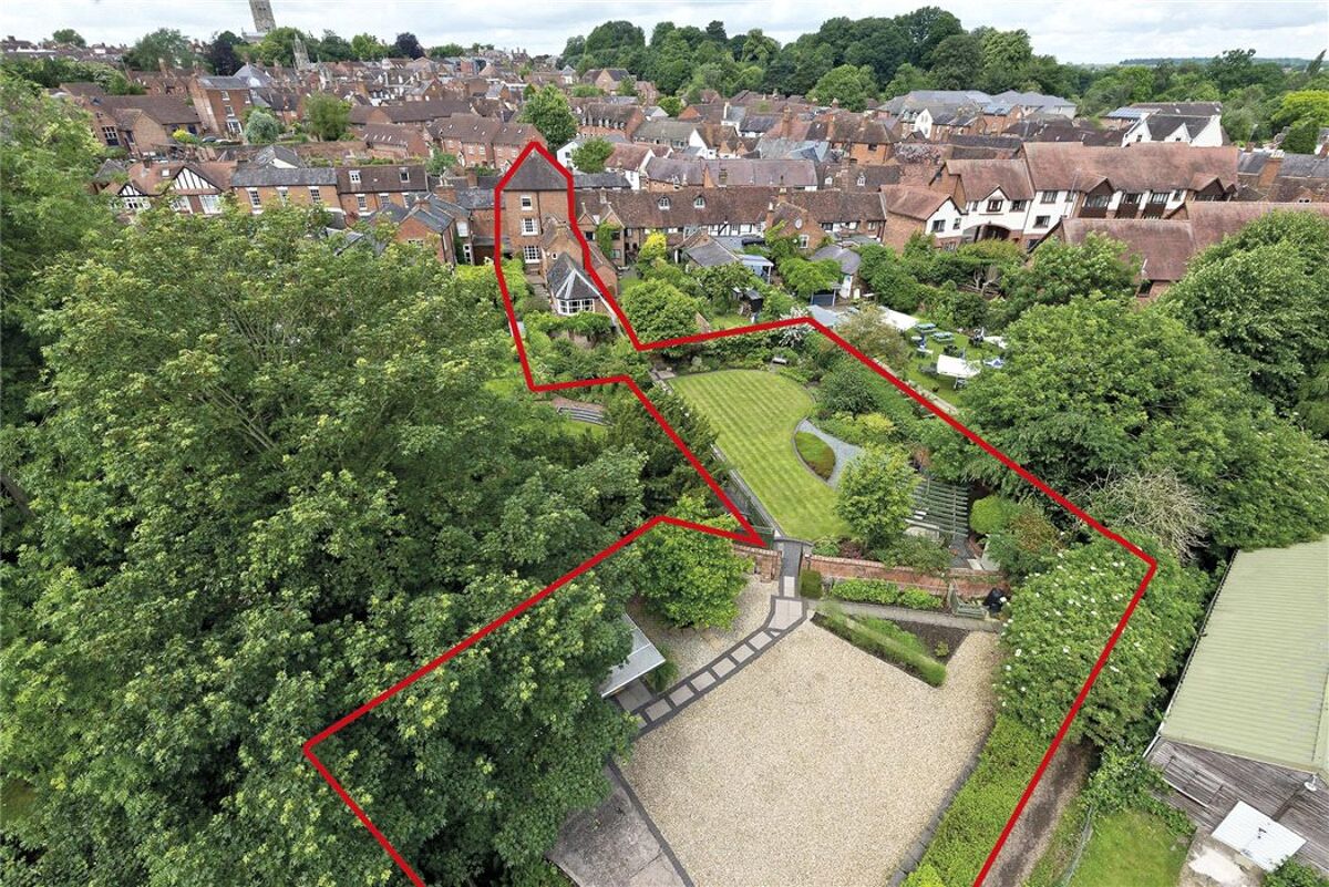 house for sale in St Nicholas Church Street, Warwick, CV34 STR110072 Knight Frank