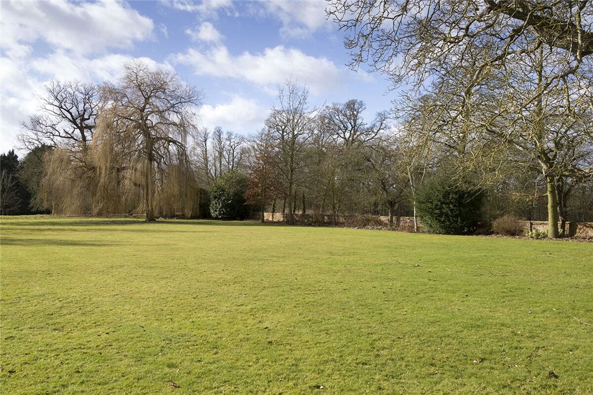 flat for sale in Goldicote Hall, Stratford Upon Avon, Warwickshire