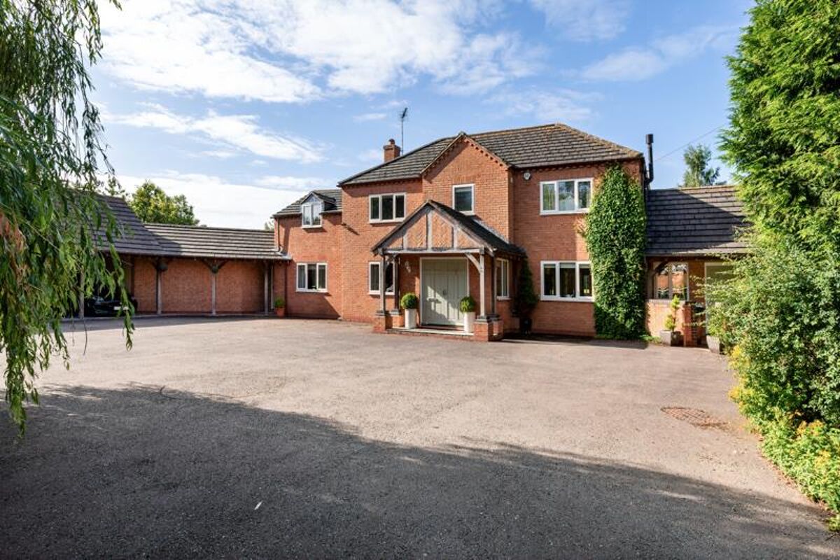 house for sale in Chapel Street, Wellesbourne, Warwick, Warwickshire