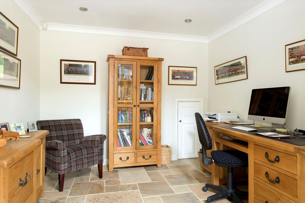 house for sale in Chapel Street, Wellesbourne, Warwick, Warwickshire