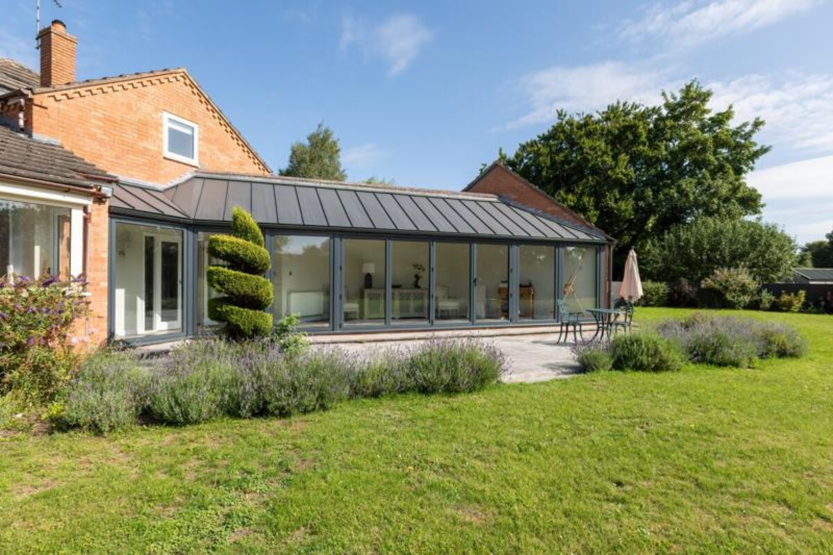 house for sale in Chapel Street, Wellesbourne, Warwick, Warwickshire