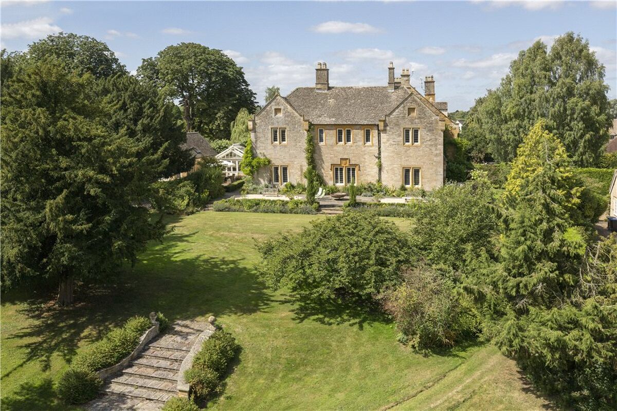 house for sale in Tredington, ShipstononStour, Warwickshire, CV36