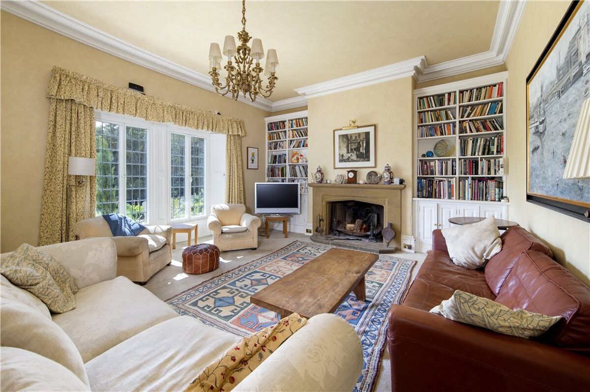 house for sale in Tredington, ShipstononStour, Warwickshire, CV36 STR120376 Knight Frank