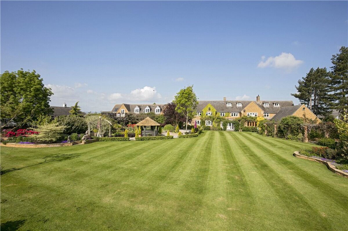 house for sale in Stonecroft House, Oxhill, Warwick, Warwickshire, CV35 STR130050 Knight Frank