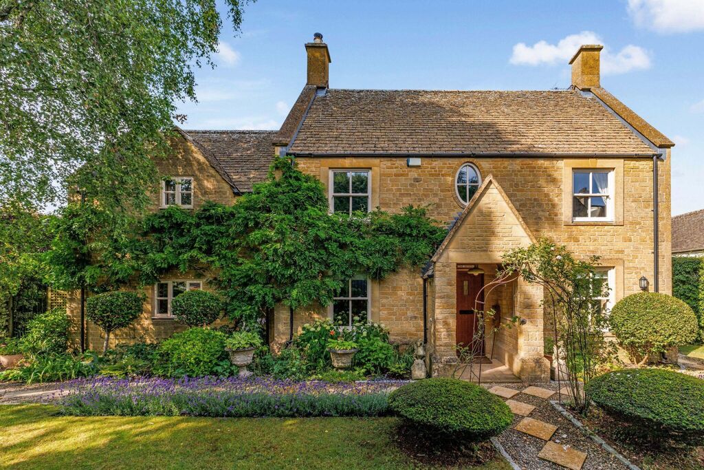 Image of Union Street, Stow on the Wold, Gloucestershire, GL54