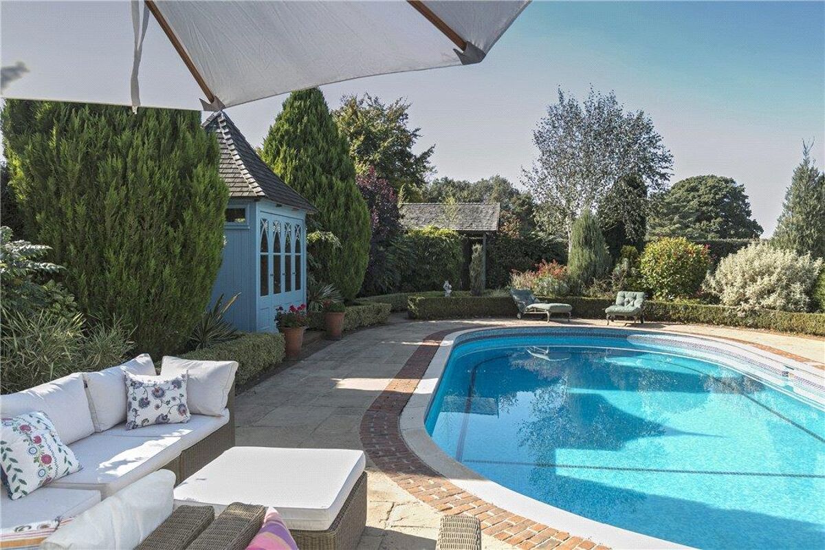 house for sale in Leamington Road, Long Itchington, Southam