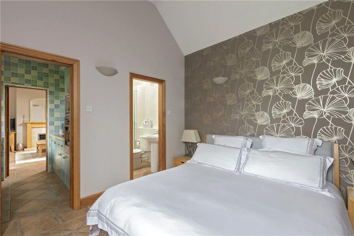 house for sale in Leamington Road, Long Itchington, Southam