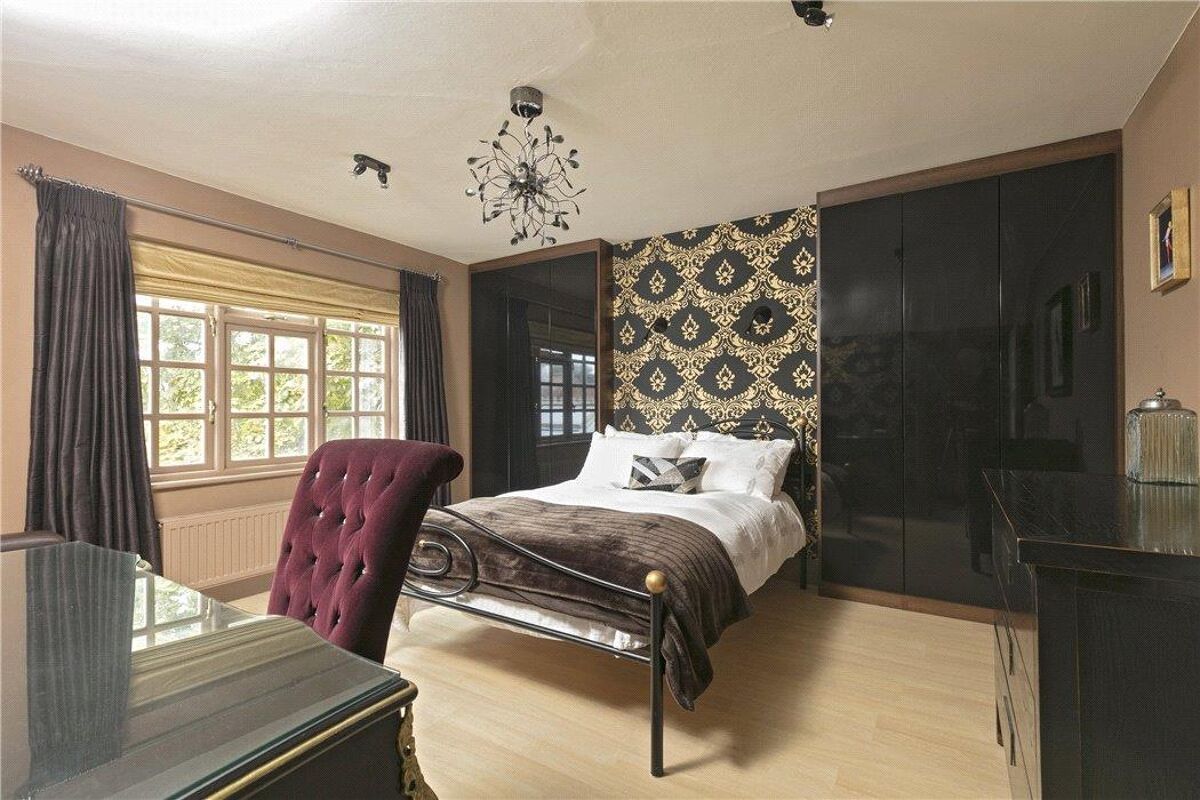 house for sale in Leamington Road, Long Itchington, Southam