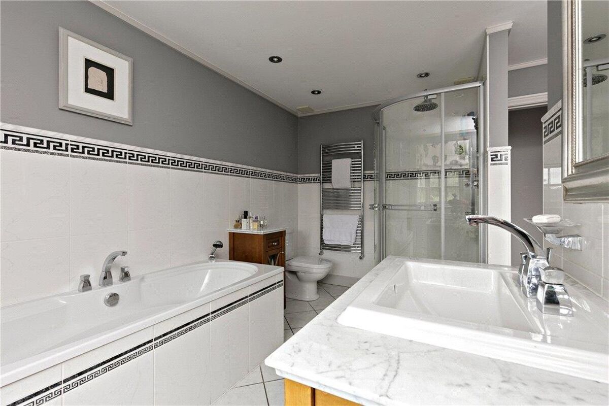 house for sale in Leamington Road, Long Itchington, Southam