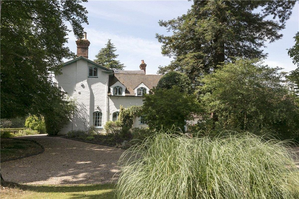 house for sale in Henley Road, Great Alne, Alcester, Warwickshire, B49