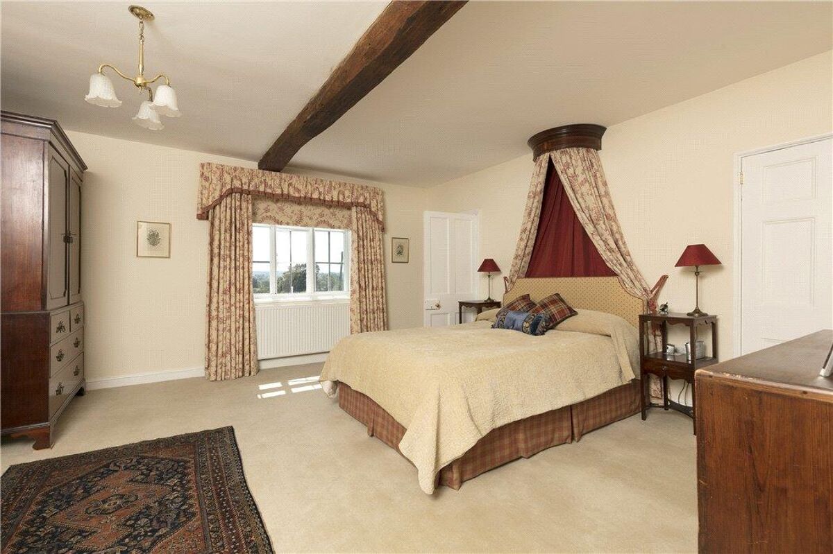 house for sale in Henley Road, Great Alne, Alcester, Warwickshire, B49