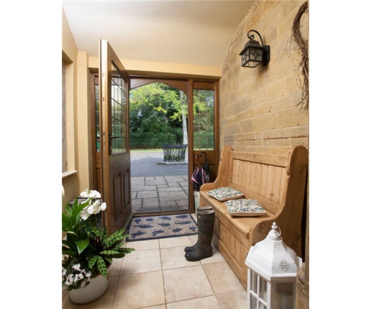 house for sale in Fosse Way, Moreton Morrell, Warwick, Warwickshire, CV35 STR140308 Knight Frank