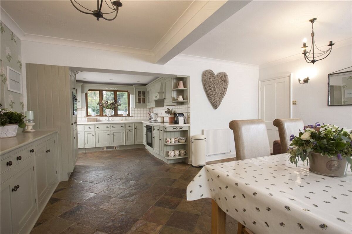 house for sale in Fosse Way, Moreton Morrell, Warwick, Warwickshire, CV35 STR140308 Knight Frank